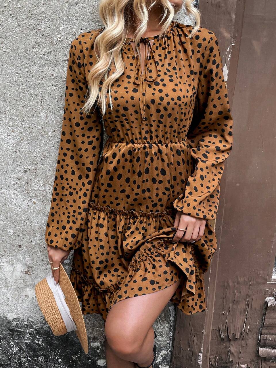 Women'S Polka Dot Print Dress With Knot Tie Neck, Lantern Sleeve And Ruffle Hem