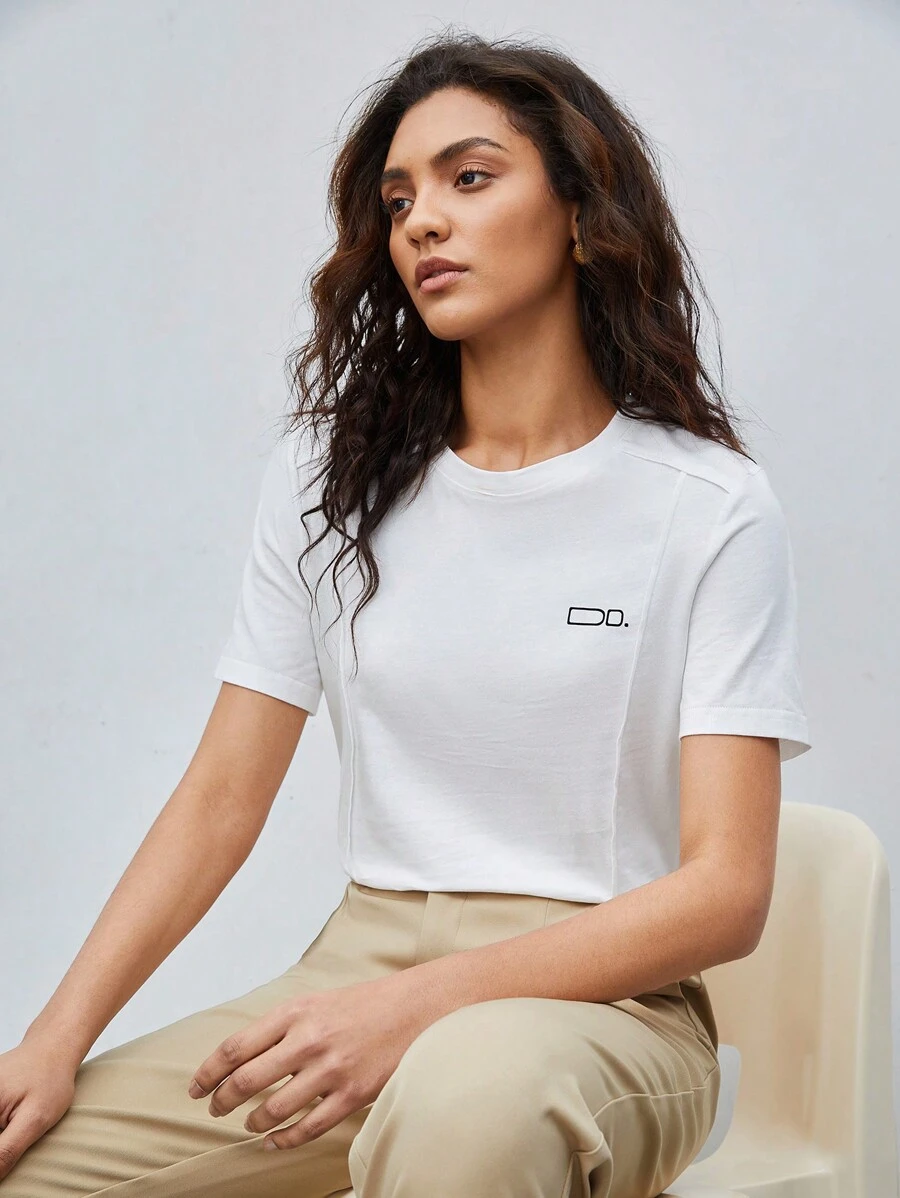 BizChic Women's Printed Short Sleeve T-Shirt - White - View 1
