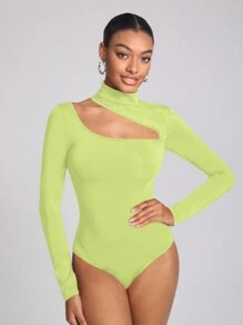 NEW FEMME Turtle Neck Longsleeve Bodysuit With Cut Out - Green - View 1