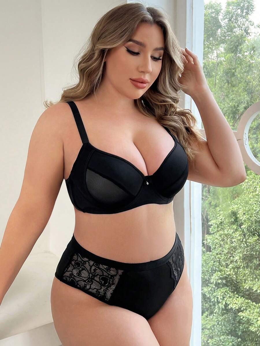 Women'S Plus Size Underwire Bra - Black - View 1