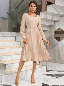 SHEIN Privé Vestido Largo De Manga Larga De Color Sólido Con Dobladillo Plisado - Albaricoque - Ver 1