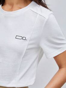 BizChic Women's Printed Short Sleeve T-Shirt - White - View 5