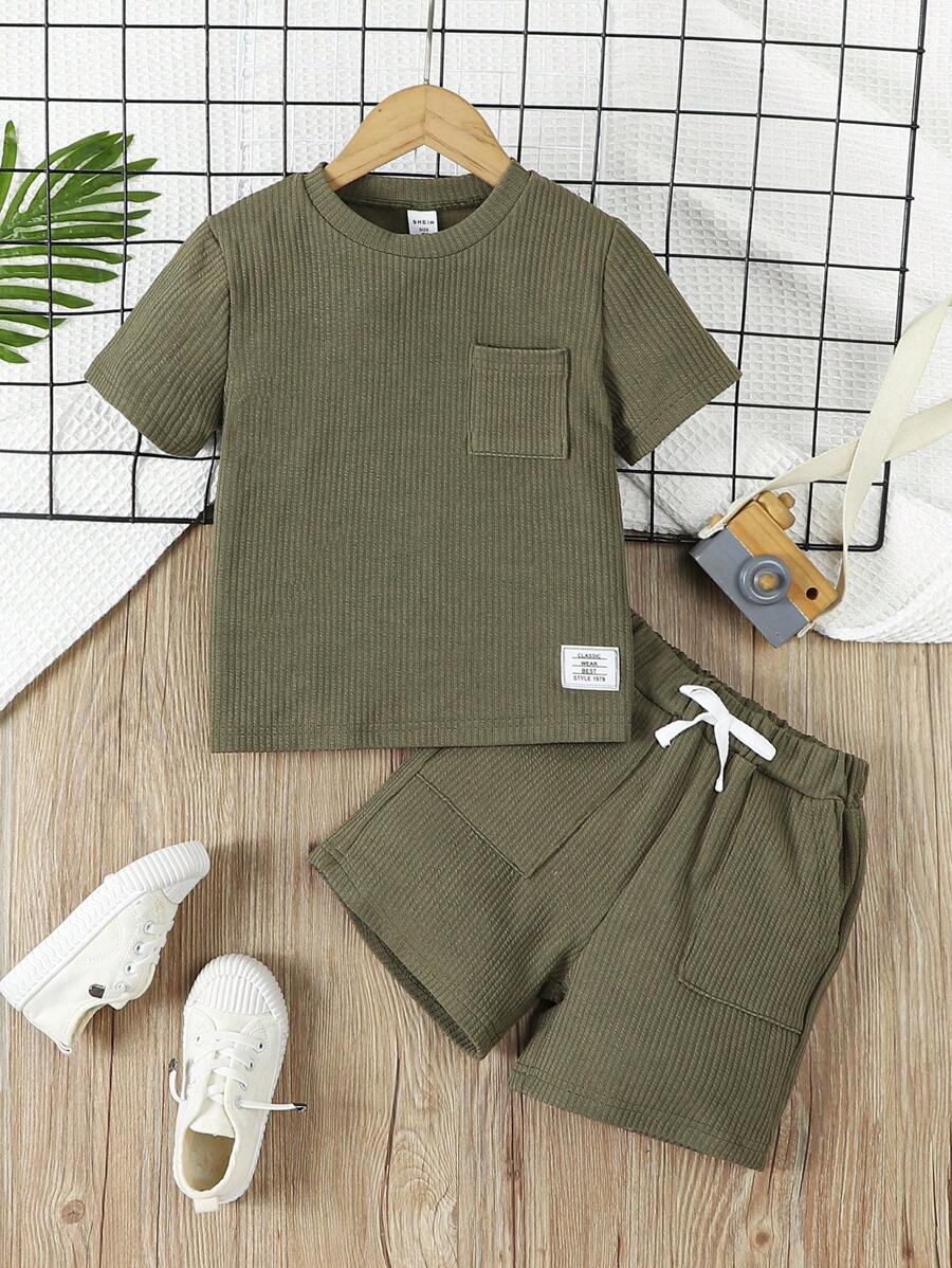 SHEIN Young Boy Two-Piece Set Of Casual And Comfortable Textured Fabric Pocket Label Short-Sleeved T-Shirt Shorts - Army Green - View 1