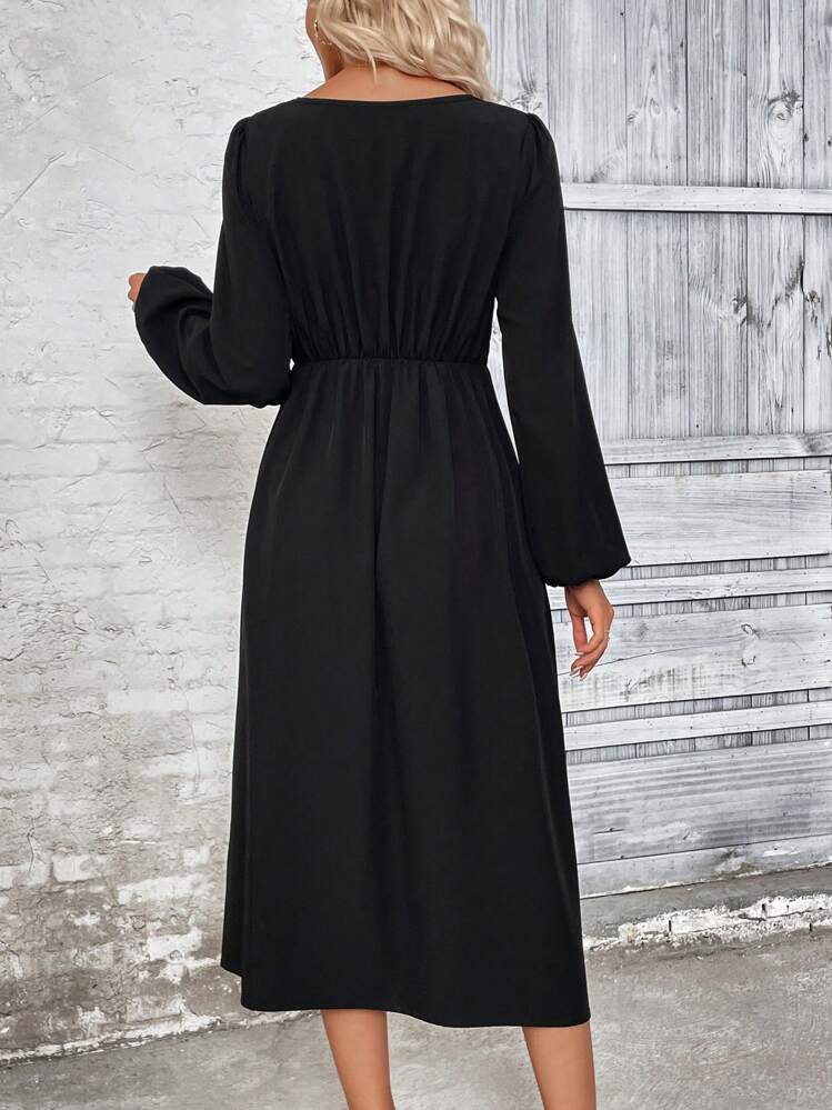 SHEIN LUNE Solid Color Lantern Sleeve Dress With Twisted Front Detail And High Side Slit - Black - View 2