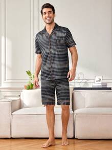 Conjunto De Ropa De Hogar Para Hombres Con Manga Corta Impresa - Negro - Ver 1