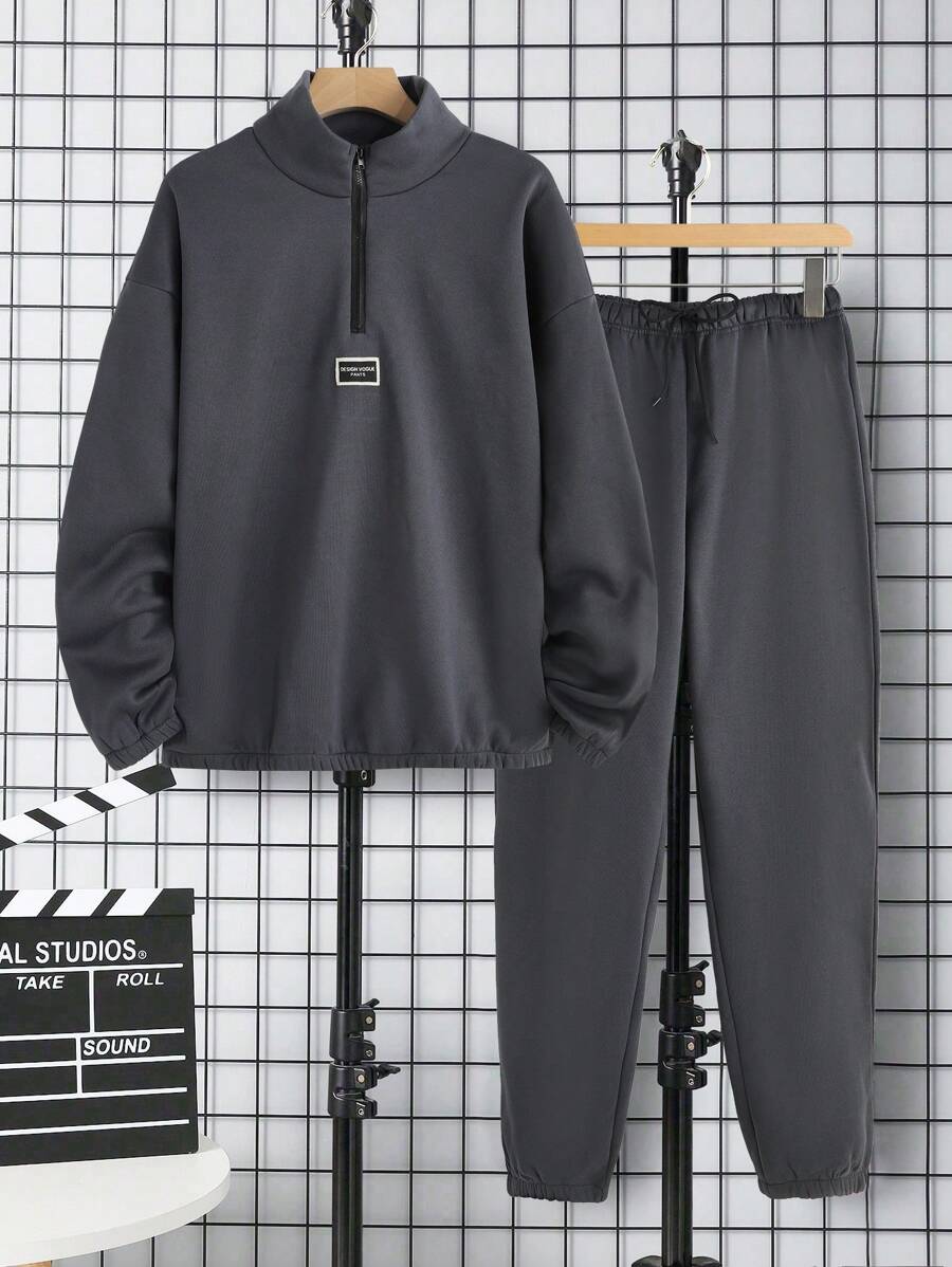 Men'S Half-Zip Sweatshirt And Joggers Tracksuit Set With Letter Patch - Grey - View 1