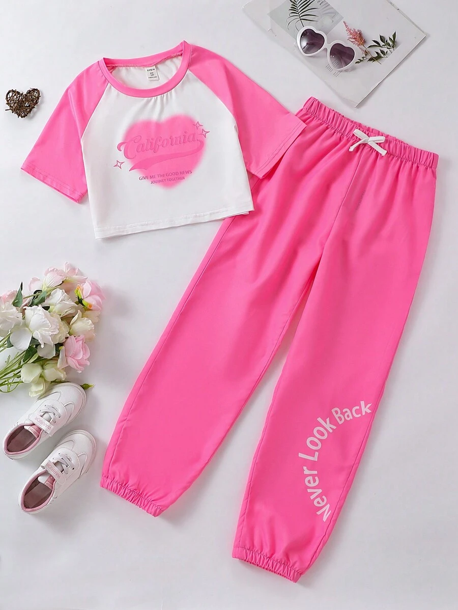 Bộ áo thun tay ngắn in hình trái tim và khẩu hiệu màu Raglan cho bé gái tuổi mới lớn và quần dài - Nhiều màu - Xem 1