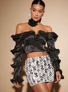 Hauture Gestufter Rüschen Off Schulter Crop Top