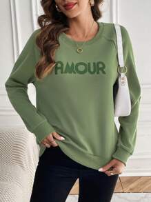 SHEIN Frenchy Letter Print Raglan Sleeves Long Sleeve Sweatshirt In Fall/Winter Green Casual Christmas Spring