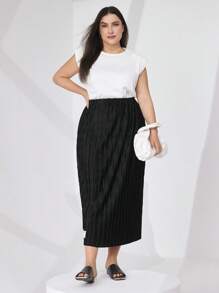 Mulvari Plus Size Alphabet Patched High Waisted Skirt