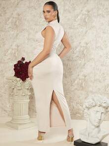 SHEIN BAE Plus Size Women's Knitted Basic Small Stand Collar Vest And Long Skirt Two Piece Set - Beige - View 2