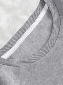 SHEIN EZwear 1 Miếng Lá thư & Hoạt hình In Lỏng lẻo phù hợp Vòng cổ Áo nỉ - Xám - Xem 5