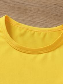 SHEIN Conjunto de 2 piezas para joven chica con camiseta de manga corta en color sólido y leggings plisados