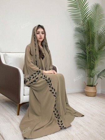 Women's Plant Embroidery Long Sleeve Loose Hooded Arabic Style Dress