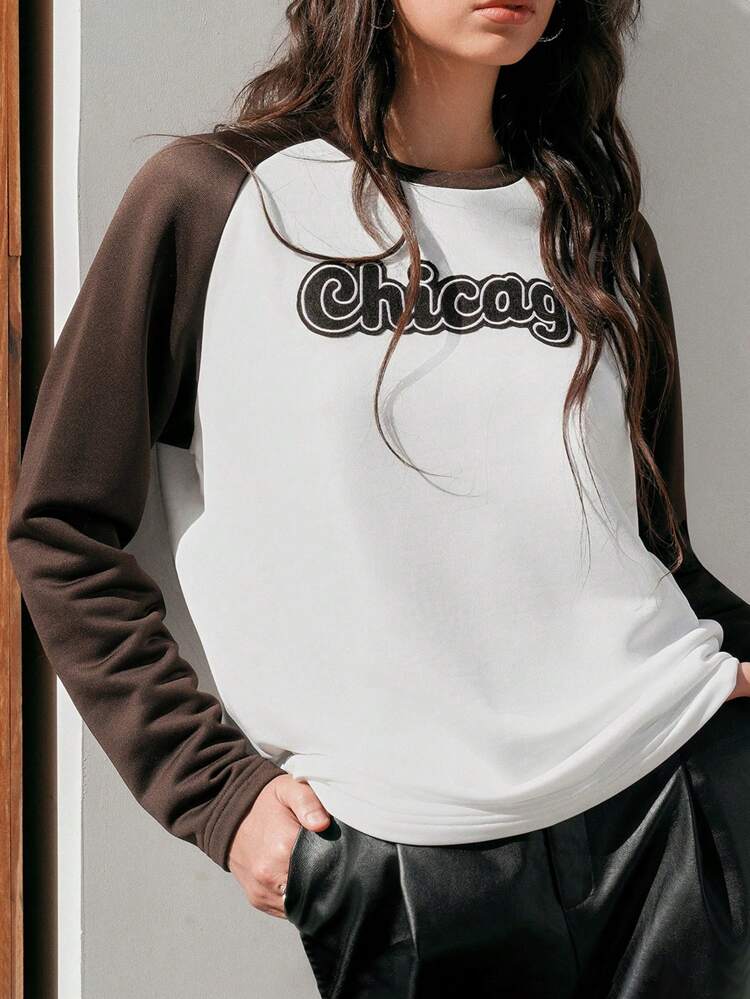 Women's Raglan Long Sleeve Color Block T-Shirt With Letter Patch Fall Cloth For Women