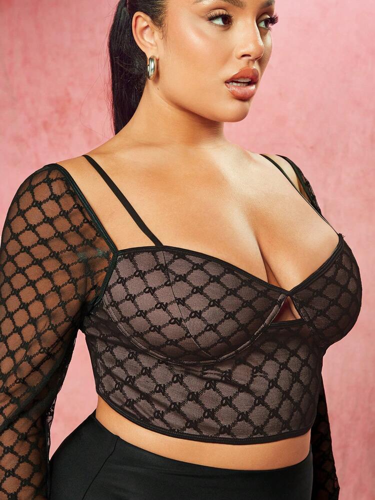 Plus Size Women's Mesh Cropped Top
