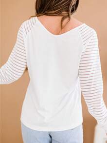 Sequin XOXO Graphic Raglan Sleeve Tee - Multicolor - View 2