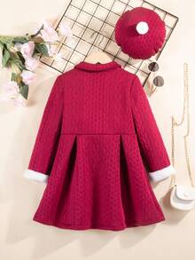 SHEIN 小女孩簡單時尚的帽子,配有毛茸茸的袖口和蝴蝶結裝飾釦扣連身裙,秋冬季節 - 酒紅色 - 查看 2