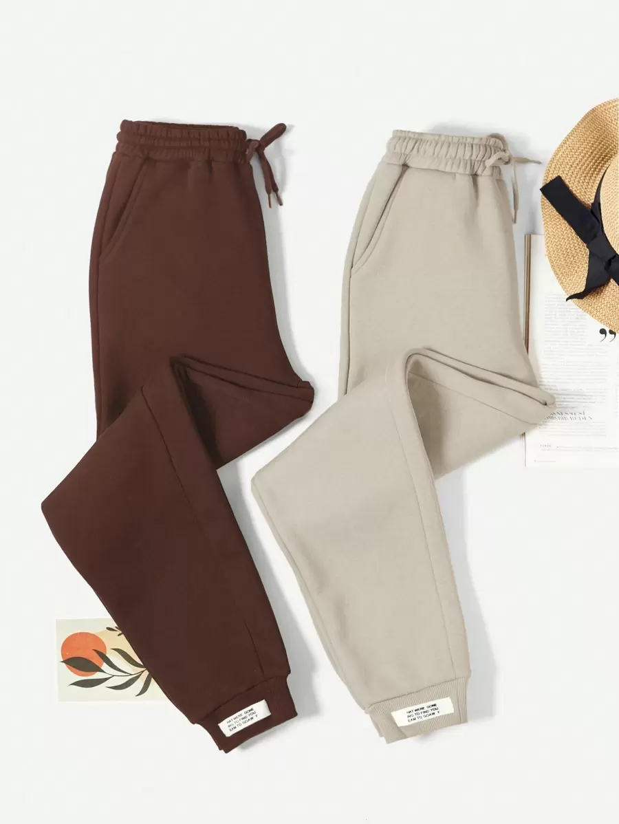 EURMUSE 2pcs Letter Patched Sweatpants With Diagonal Pockets - Multicolor - View 1