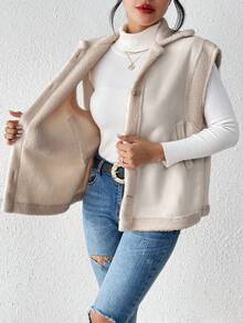 SHEIN Frenchy 1件 Teddy 毛絨內襯釦扣夾克 - 杏色 - 查看 7
