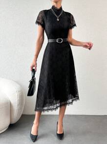 RueChic Abito Da Donna Con Collo A Camicia In Pizzo E Orlo Asimmetrico