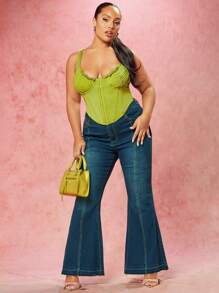 SHEIN BAE Women's Plus Size Solid Color Fishbone Press Line Camisole Top With Front Closure