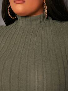 Slaydiva Plus Size Solid Color Long Sleeve Tight-Fitting Casual Two-Piece Set - Army Green - View 6