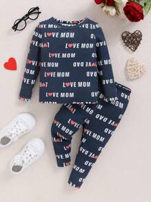 SHEIN 寶寶男孩情人節字母印花圓領長袖上衣和緊身褲睡衣組合套裝