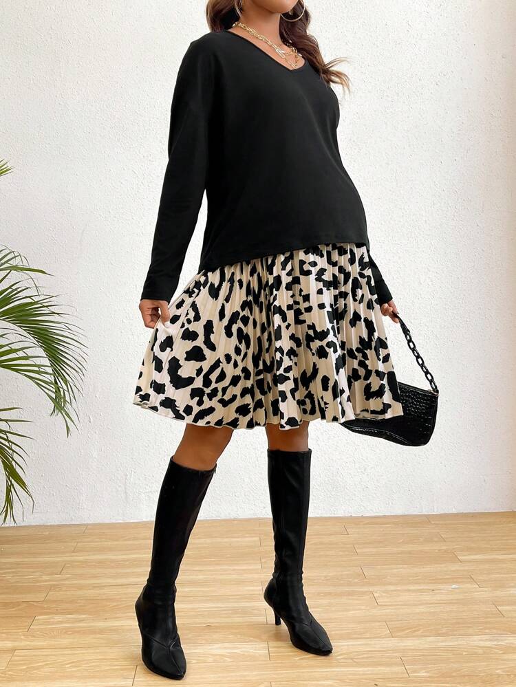Pregnant Women'S Solid Color Top And Leopard Print Pleated Skirt Set For Maternity