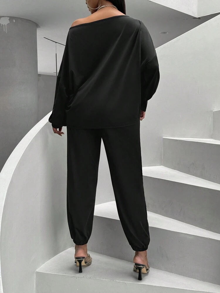 Women'S Rhinestone Decorated Asymmetrical Neck Sweatshirt And Jogger Pants Suit