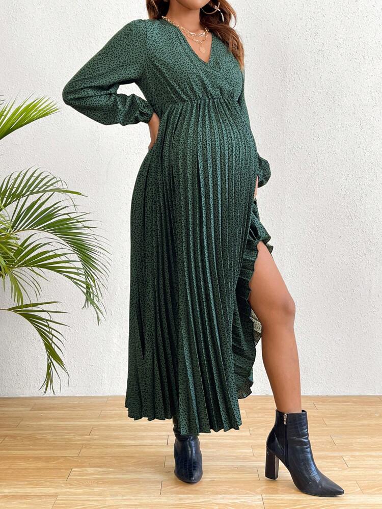 Maternity Leopard Print Ruffled Dress