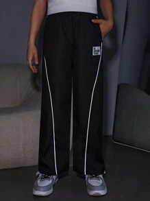 SHEIN Boys' Loose Fit Athleisure Wide Leg Pants With Letter Patch - Black - View 1