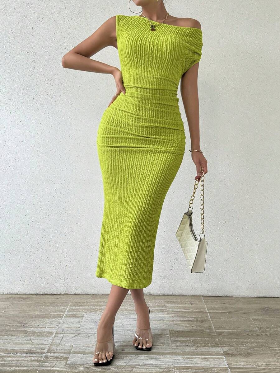 Rafferiza Women'S Oblique Shoulder Ruffled Dress Maxi Women Outfit - Green - View 1