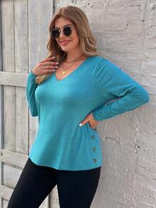 SHEIN LUNE 女款大尺寸 V 領扣裝飾 T 卹 - 軍綠色 - 查看 3