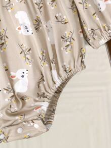 嬰兒女孩可愛兔子和植物和花印花連體衣,帶鈕扣對比領口,彈性長籠罩袖,適合四季穿著 - 卡其色 - 查看 5