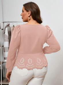 SHEIN Clasi Của phụ nữ Kích thước lớn Cổ áo vuông Chi tiết Nút Cắt viền Áo sơ mi - Bụi hồng - Xem 2