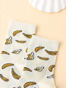 Queen Aubergine Artist Vacation Banana Fruit Pattern Jacquard Mid-Calf Socks, For Holiday, Spring & Summer, Ibiza Fits - Beige - View 3