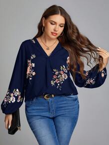 SHEIN LUNE 女士大碼花卉印花v領燈籠袖上衣 - 藏蓝色 - 查看 3