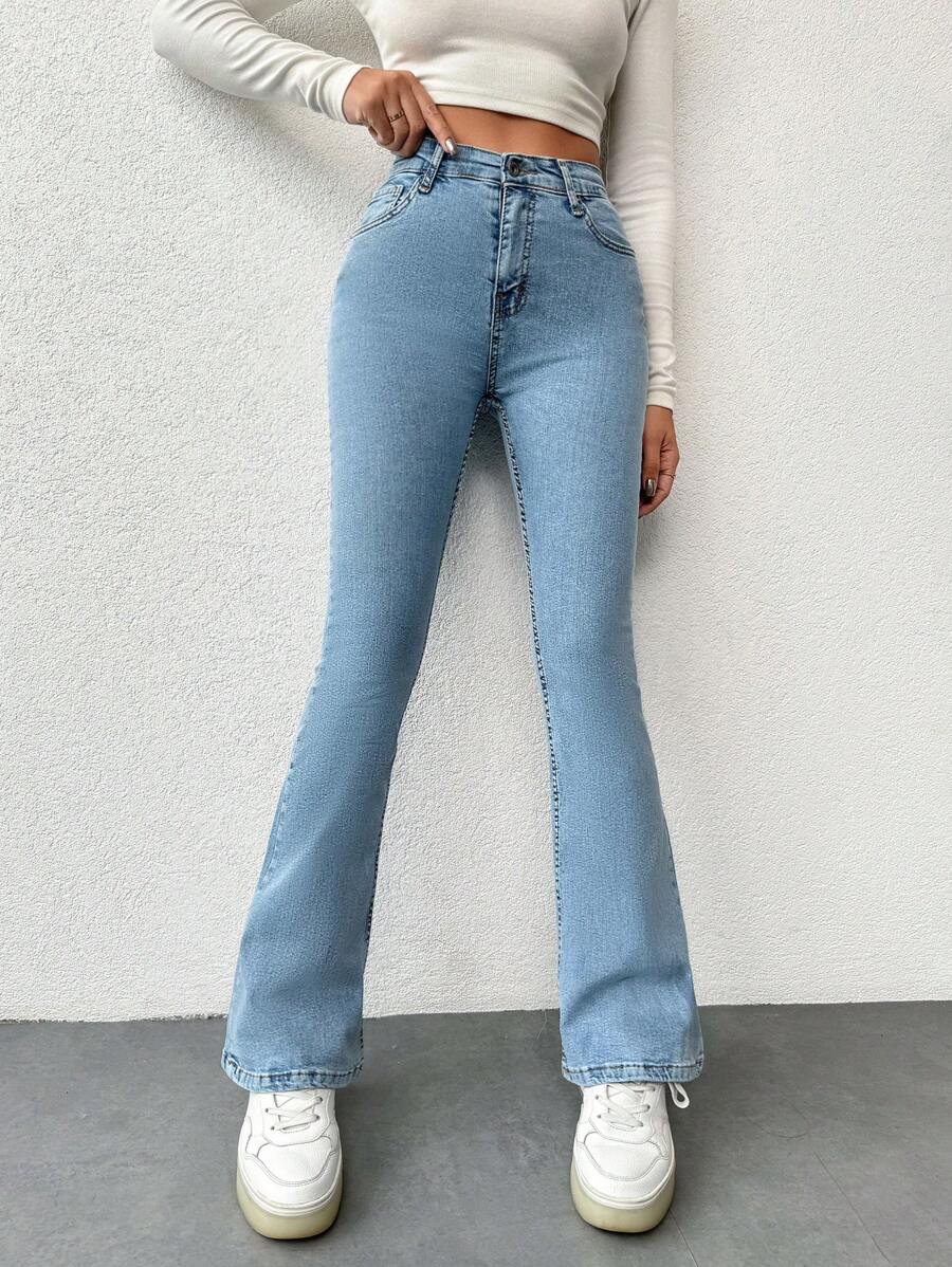 SHEIN Cottnline 女式喇叭牛仔褲 - 淺色水洗藍 - 查看 1