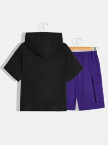 Tween Jungen 3-teiliges Set mit lässigem Kapuzenpullover mit Bärenmuster und lockerem Kurzarm-Oberteil, einfarbiger Hose und Tasche sowie Strickstoff