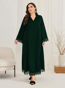 Al Najma Plus Size Women's Lace Patchwork V-Neck Dress