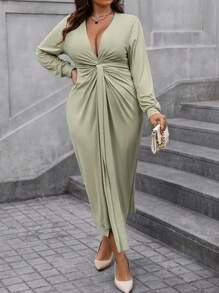 Calvaya Plus Size Women's Twisted Knot Lantern Sleeve Dress - Green - View 4