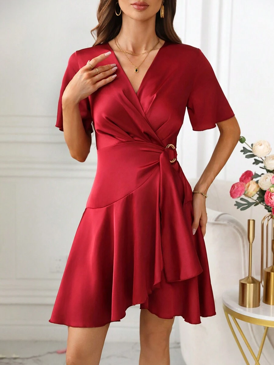 SHEIN Clasi Vestido De Cuello Envolvente Para Mujer Con Decoración Lateral De Anillos Circulares - Rojo - Ver 1