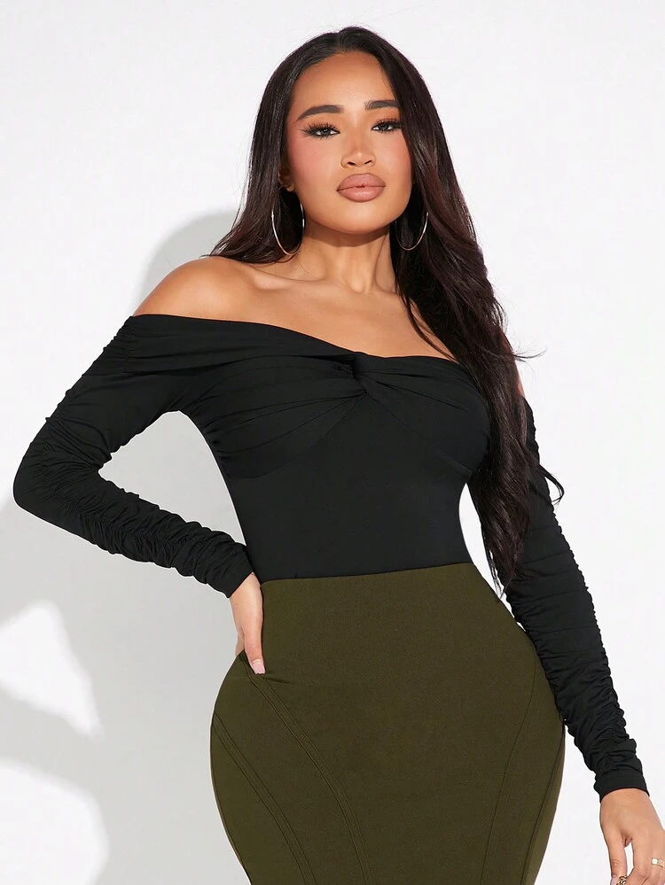 Women's Solid Color One Shoulder Twist Knot T-Shirt