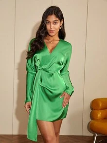 Women's Solid Color V-Neck Ruffle Tie Dress - Green - View 5