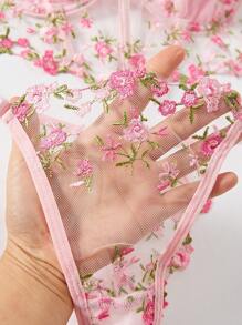 Durchsichtiges Blumen besticktes Dessous-Set aus Netzstoff, BH und Slip Set