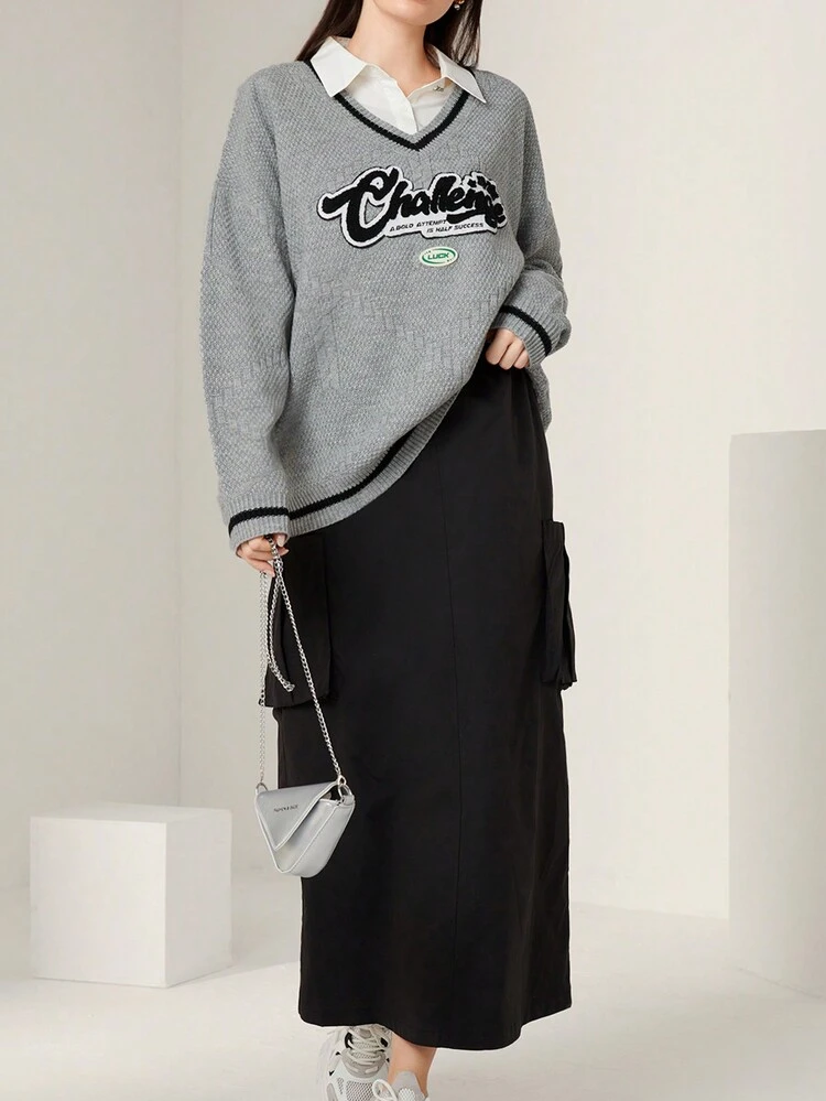 Women's Letter Patch V-neck Sweater
