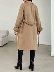 معطف صوف بطية صدر نسائي