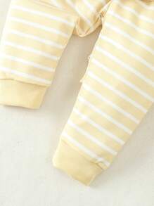 SHEIN 有趣可愛的女嬰天鵝印花兩件套 - 黃色 - 查看 6