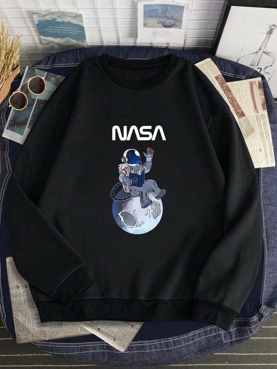 Men'S Plus Size Astronaut And Letter Print Thermal Lined Sweatshirt - Black - View 1